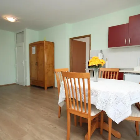 3300b Apartment Petrcane