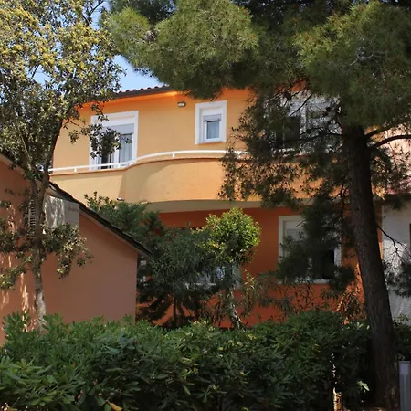 Apartment 3300b Petrcane